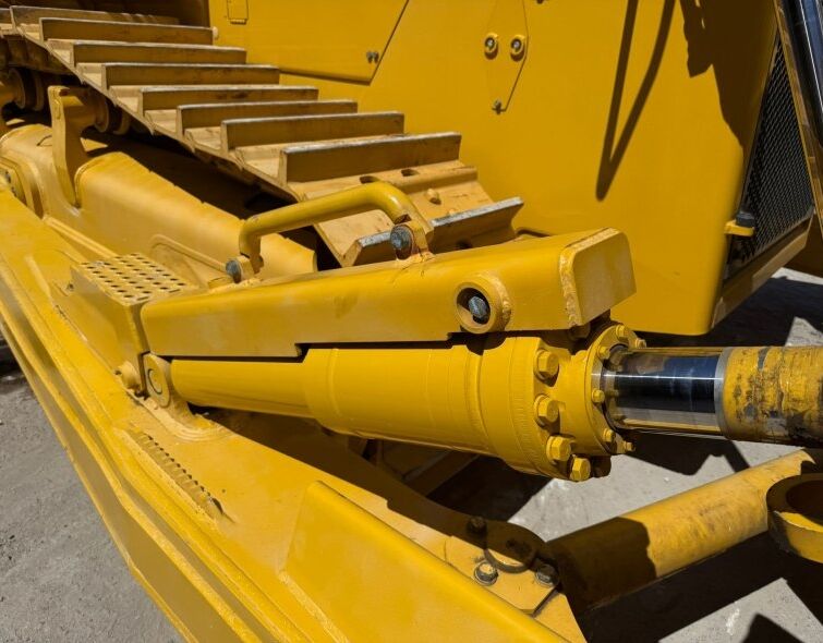 KOMATSU D155 AX-7 ***BRAND NEW***